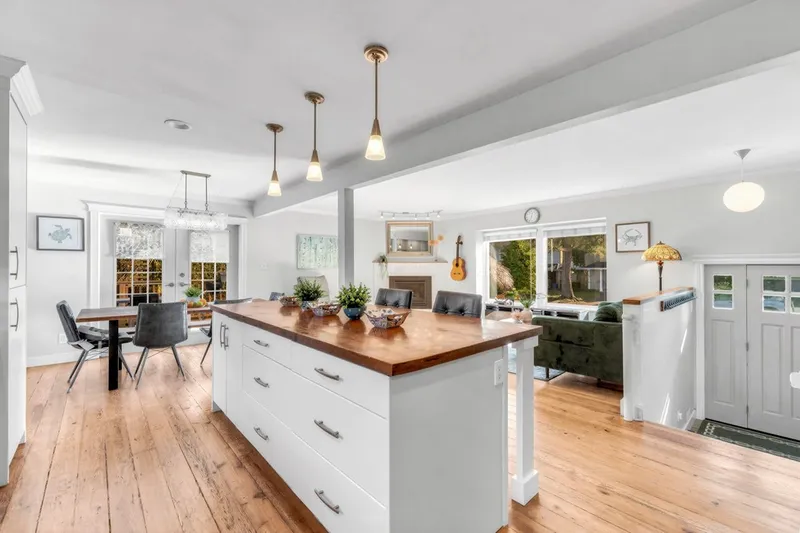 11771 TRUMPETER DRIVE - photo 2 of 25