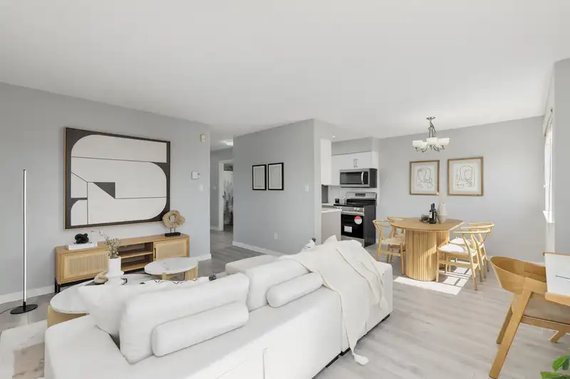 209 45 FOURTH STREET - photo 1 of 21