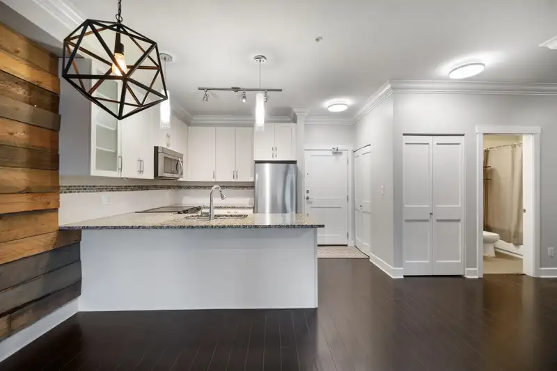 119 20861 83 AVENUE - photo 2 of 28