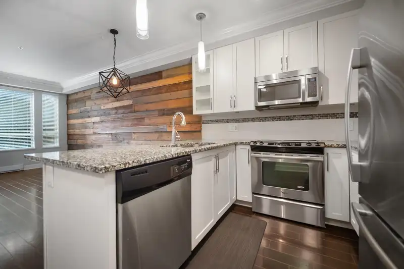 119 20861 83 AVENUE - photo 4 of 28