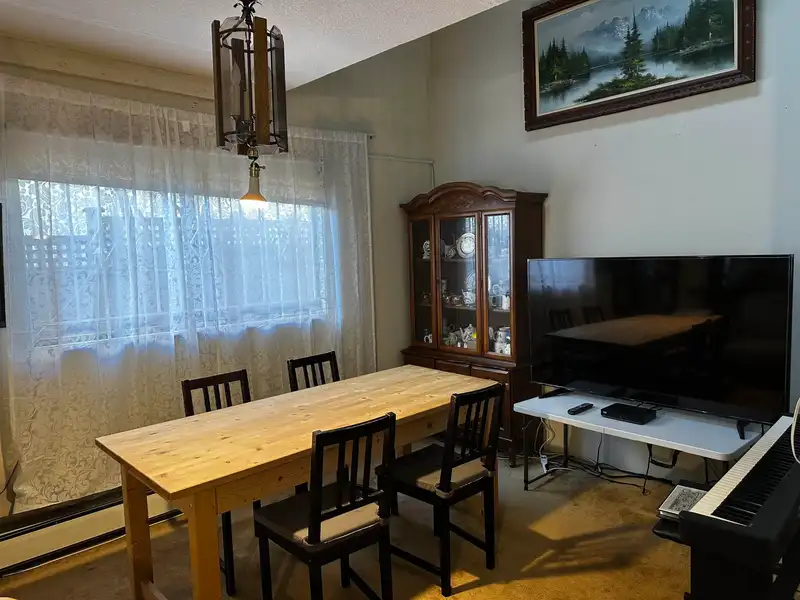 2534 E 21ST AVENUE - photo 4 of 7