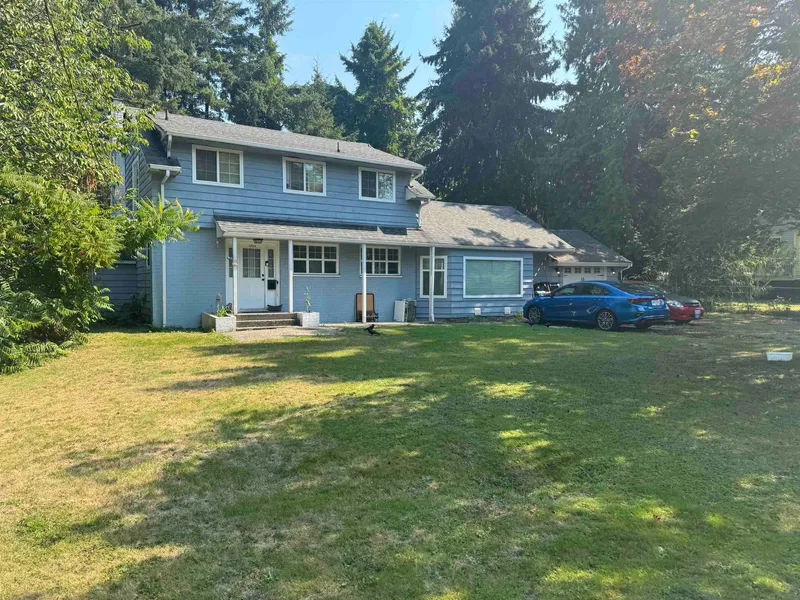 22032-22034 124TH AVENUE - photo 1 of 9