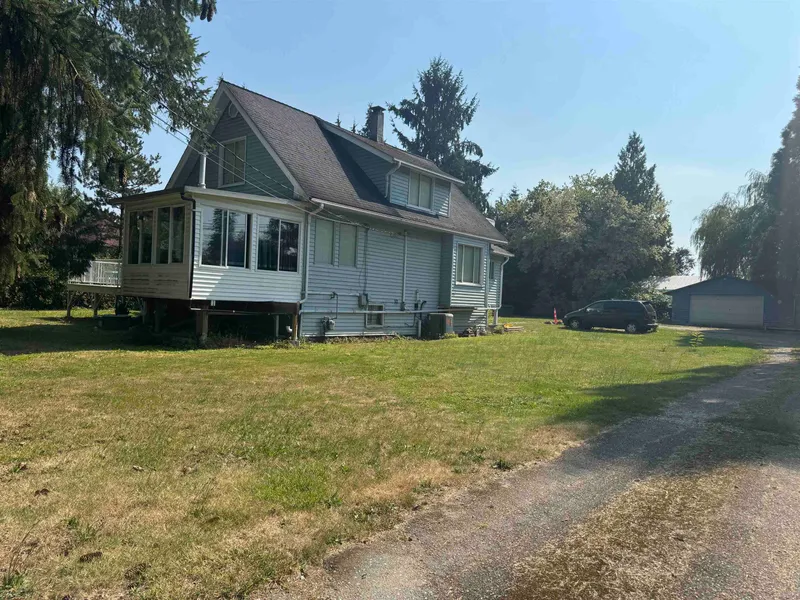 22032-22034 124TH AVENUE - photo 3 of 9