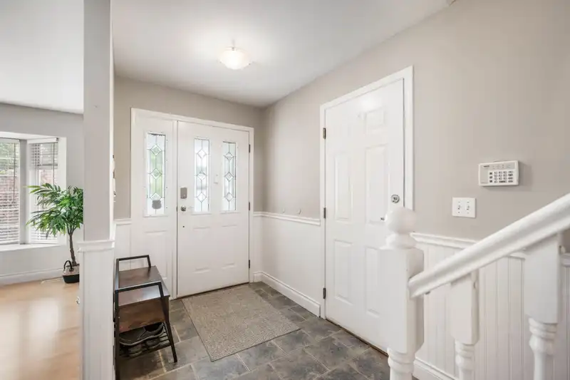 27136 25A AVENUE - photo 2 of 40