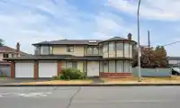 8511 ASH STREET - thumbnail 1