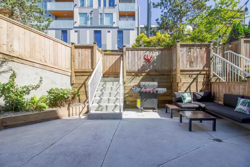 205 3709 PENDER STREET - photo 1 of 25