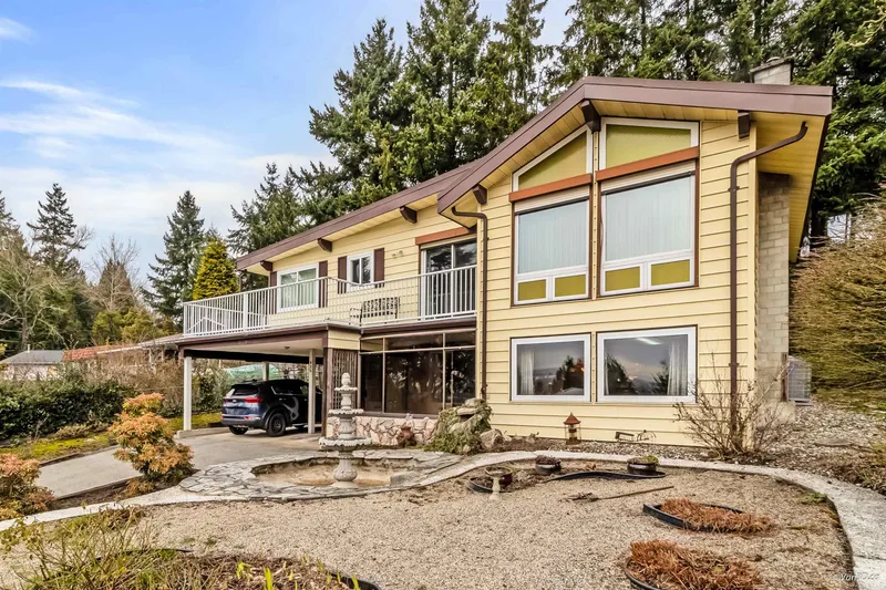 935 LONDON PLACE - photo 3 of 25