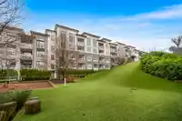 511 9233 ODLIN ROAD - thumbnail 35