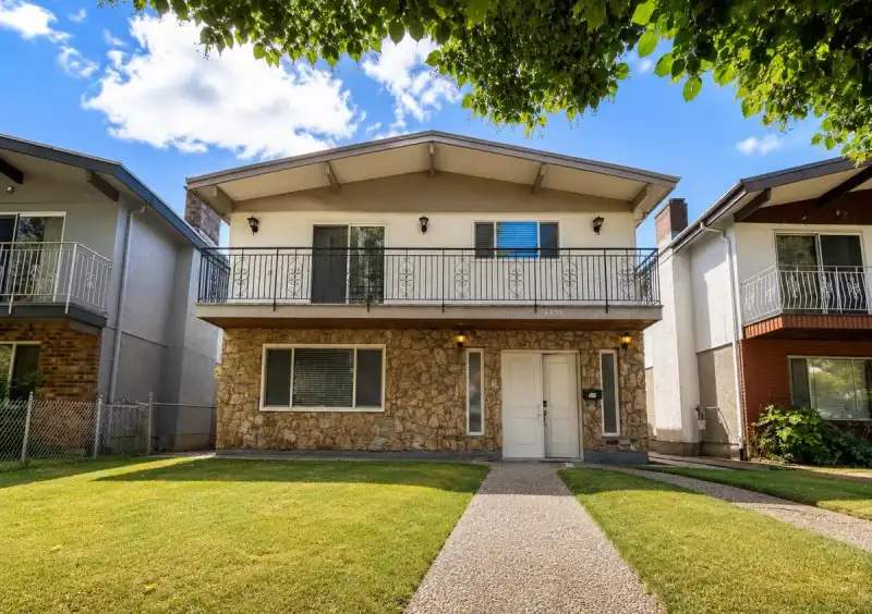 6833 QUEBEC STREET - photo 1 of 39