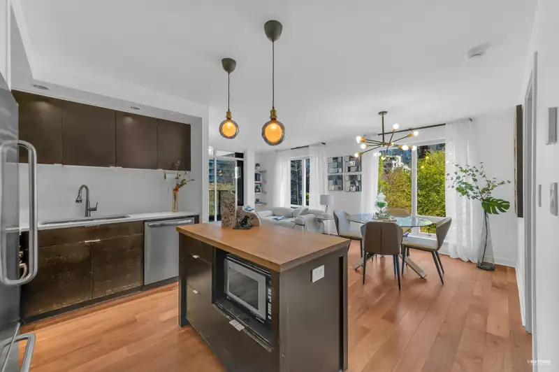 605 1055 HOMER STREET - photo 4 of 39