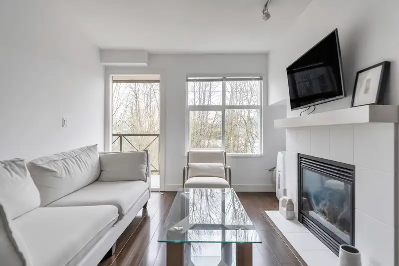 305 3260 ST. JOHNS STREET - photo 2 of 35