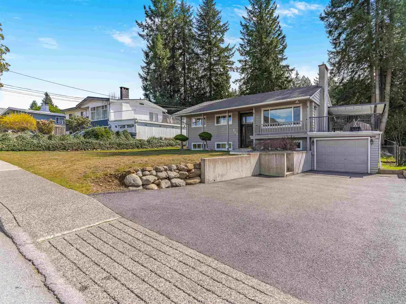 867 THERMAL DRIVE - photo 2 of 28