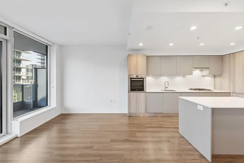 304 3809 EVERGREEN PLACE - photo 3 of 25