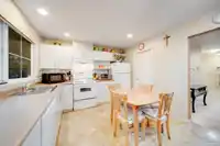 30 8888 151 STREET - thumbnail 5