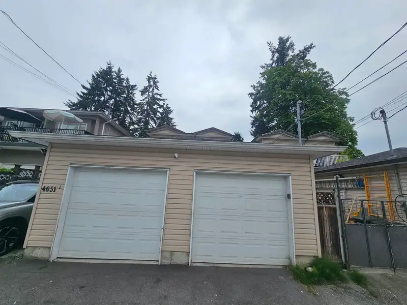 4651 A CANADA WAY - photo 2 of 19