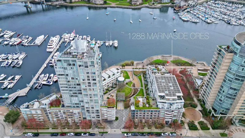 906 1288 MARINASIDE CRESCENT - photo 2 of 24