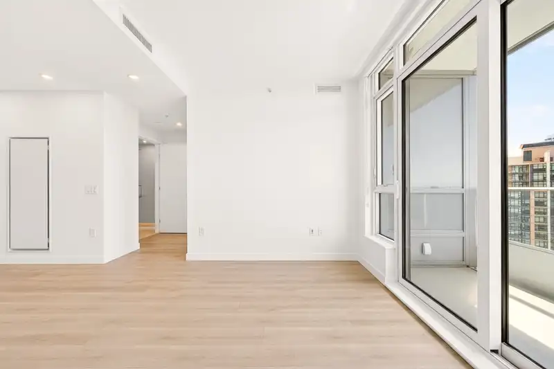1807 6087 WILSON AVENUE - photo 3 of 40