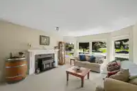 5742 190 STREET - thumbnail 4