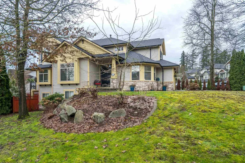 5846 167 STREET - photo 1 of 25