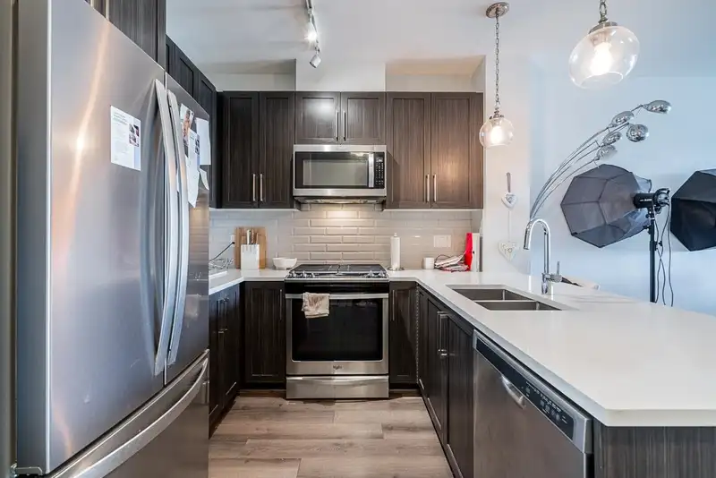 303 2960 151 STREET - photo 3 of 19