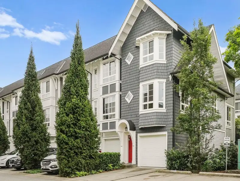65 8476 207A STREET - photo 1 of 26