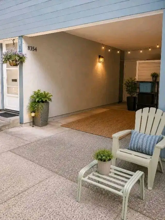 8354 VINEWOOD PLACE - photo 1 of 17