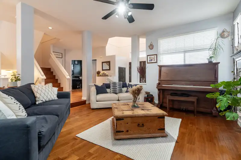 2513 PLATINUM LANE - photo 4 of 25