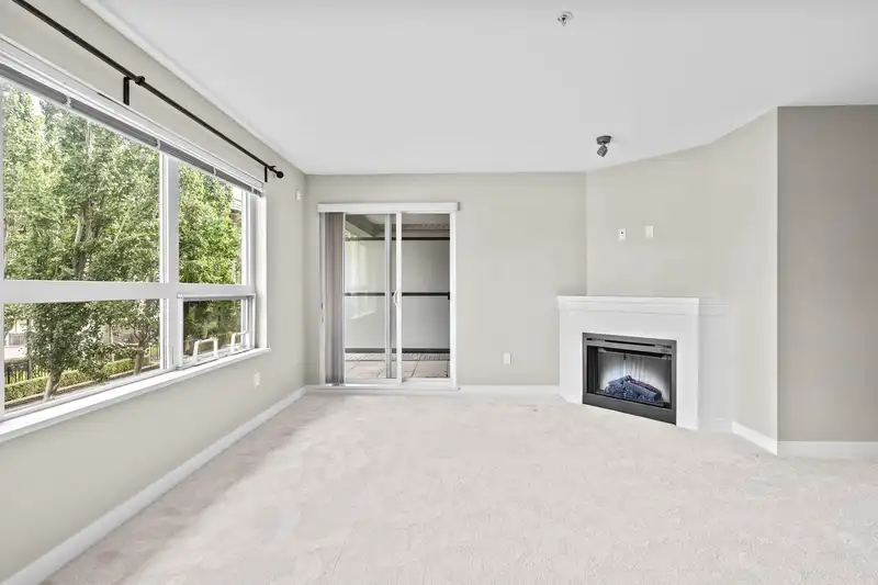 201 6828 ECKERSLEY ROAD - photo 3 of 28