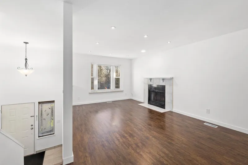 6051 195A STREET - photo 3 of 25