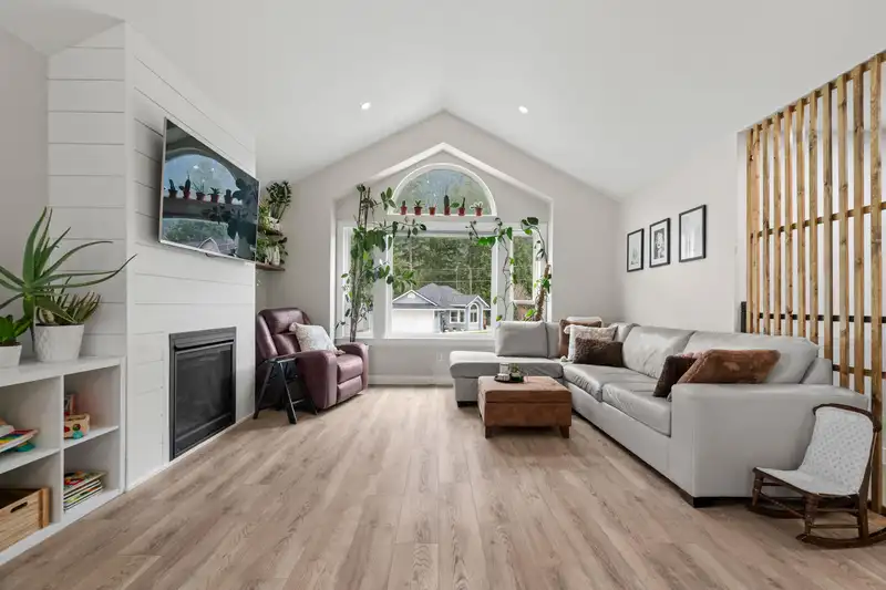 65644 GARDNER DRIVE - photo 3 of 40