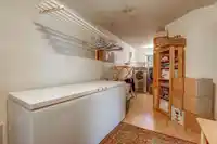 7852 167A STREET - thumbnail 32
