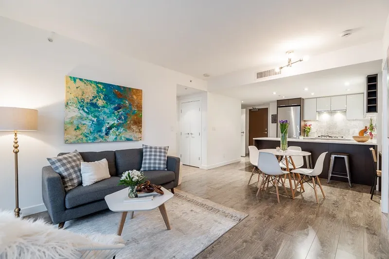 1106 110 SWITCHMEN STREET - photo 1 of 25