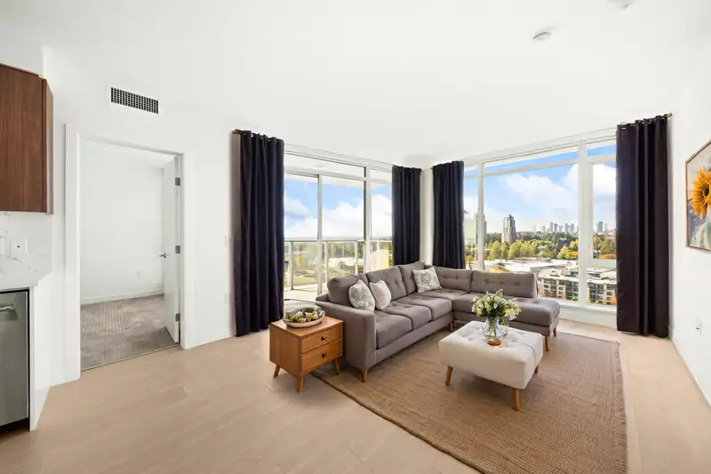 1601 7683 PARK CRESCENT - photo 3 of 37
