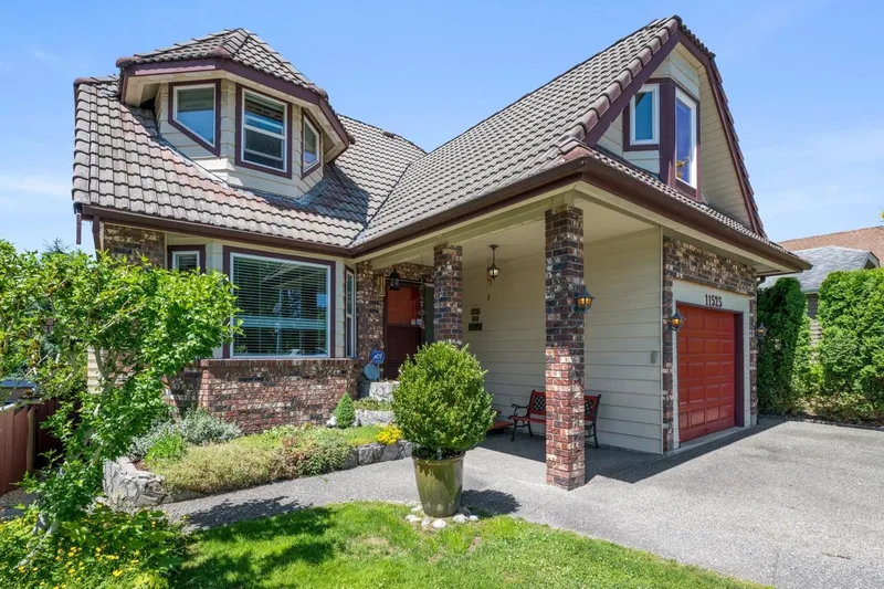 11523 BONSON ROAD - photo 2 of 25