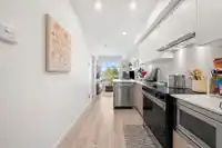 305 10828 139A STREET - thumbnail 5