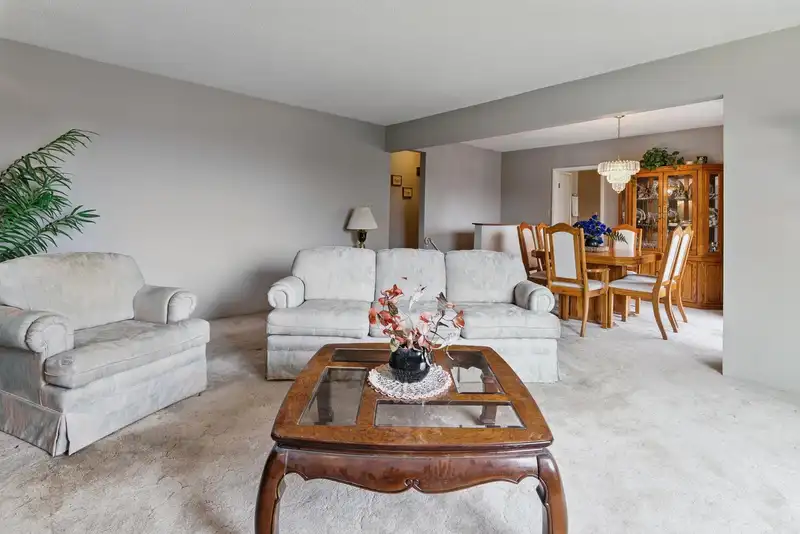 233 MONTGOMERY STREET - photo 4 of 17
