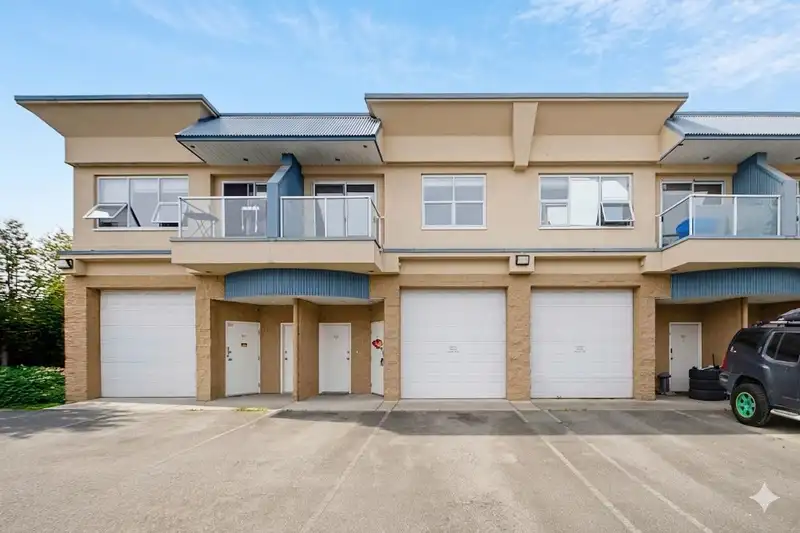 213 5678 199 STREET - photo 1 of 37