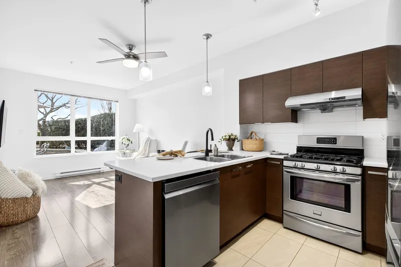 222 10880 NO. 5 ROAD - photo 1 of 25