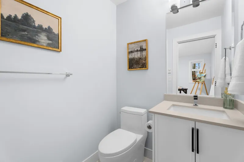 15 9688 182A STREET - photo 4 of 25