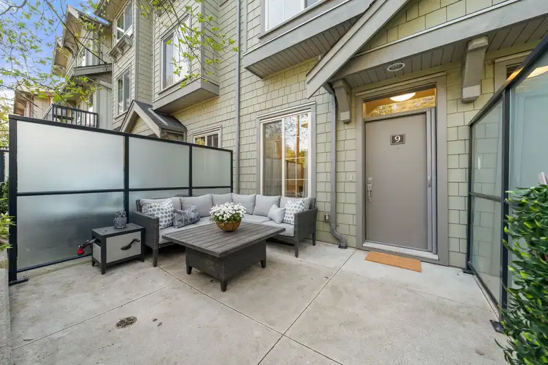 9 433 SEYMOUR RIVER PLACE - photo 2 of 35