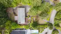 195 NORMANBY CRESCENT - thumbnail 5