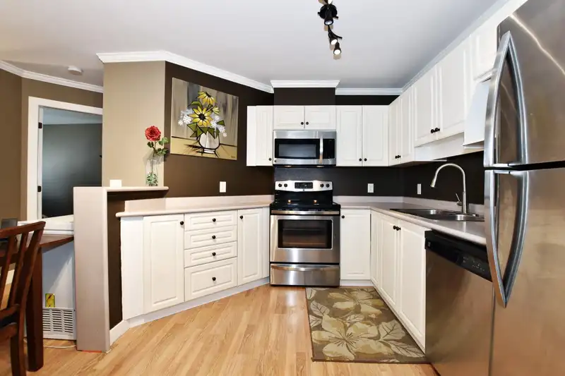 201 33728 KING ROAD - photo 3 of 25