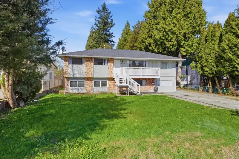 14245 KINDERSLEY DRIVE - photo 1 of 37