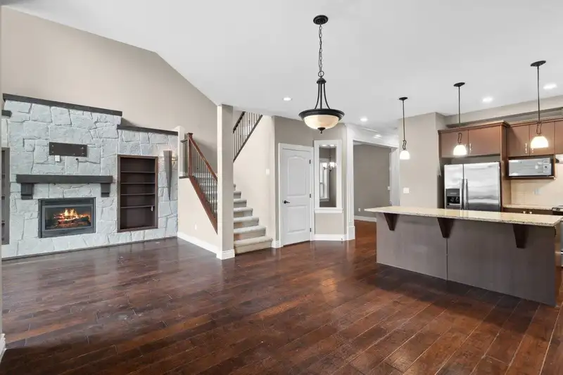 1220 COAST MERIDIAN ROAD - photo 2 of 31