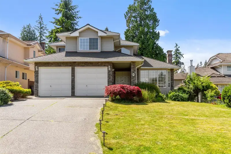 800 SPRICE AVENUE - photo 1 of 25