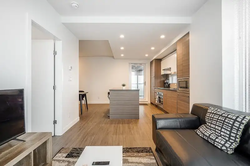 1404 13655 FRASER HIGHWAY - photo 4 of 40