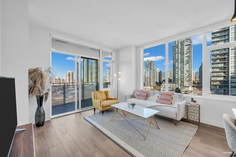 1307 4433 ALASKA STREET - photo 3 of 25