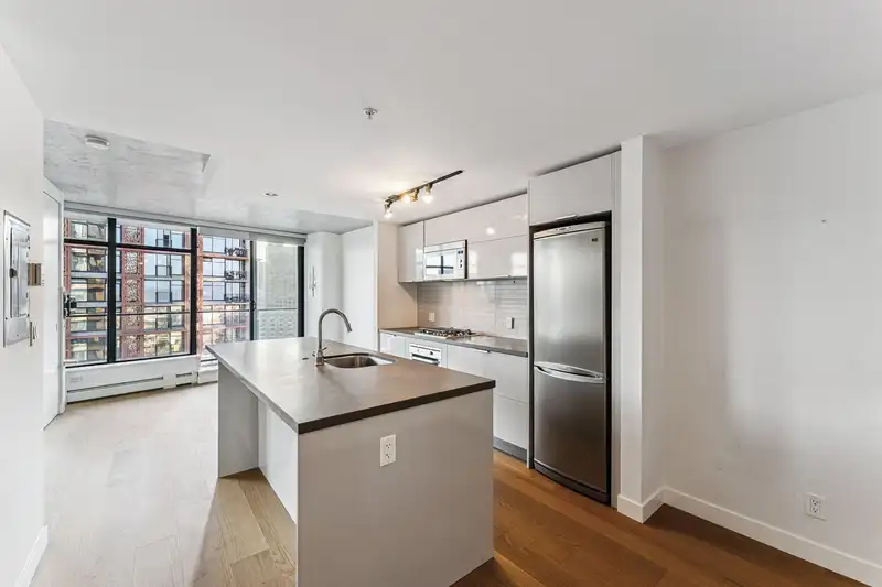 2408 108 W CORDOVA STREET - photo 3 of 38