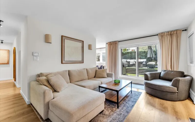 102 1935 W 1ST AVENUE - photo 1 of 23