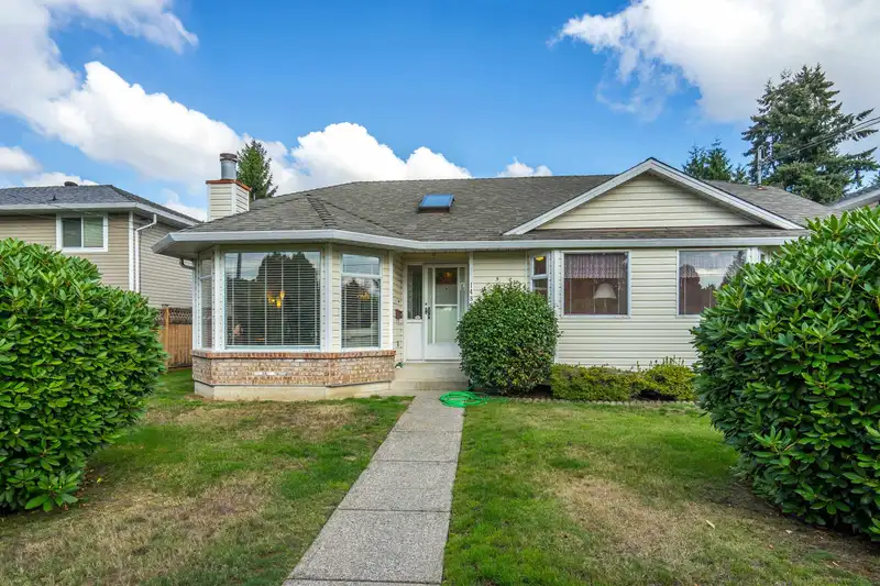 14895 96 AVENUE - photo 1 of 39